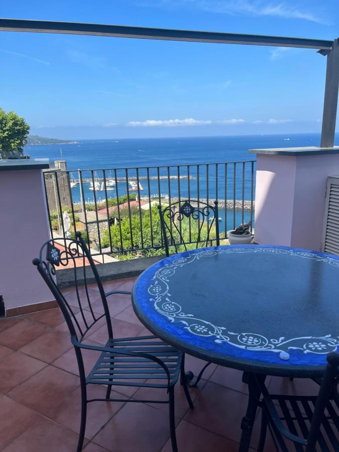 פיאנו די סורנטו Coral Blue Apartment מראה חיצוני תמונה